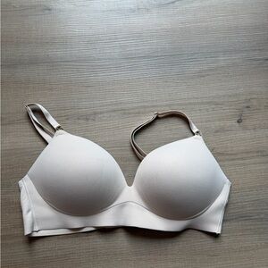 Seamless Cream Bra